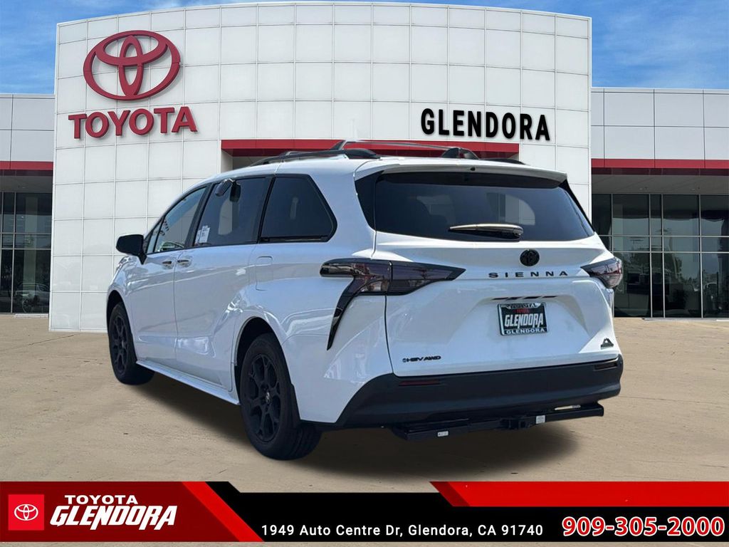 New 2026 Toyota Sienna Van