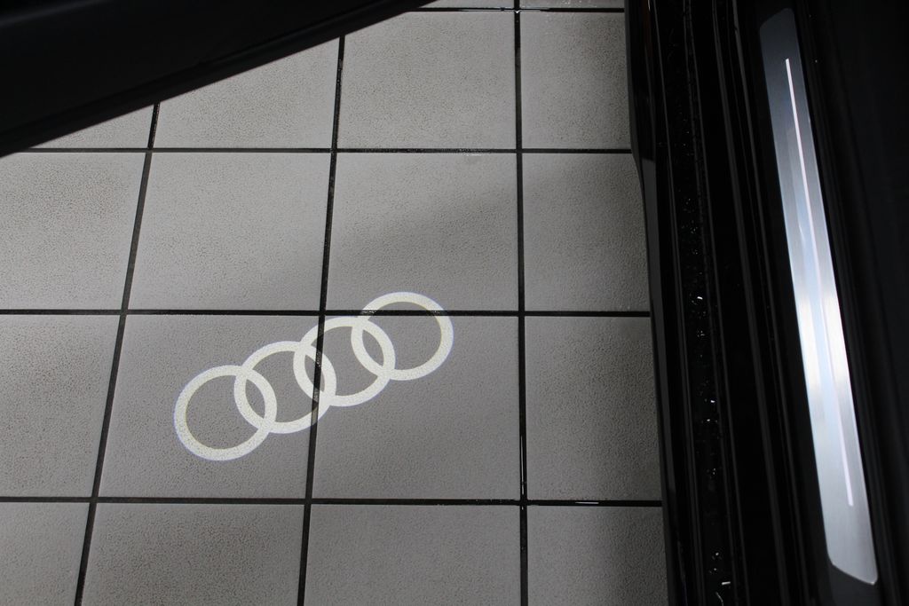 Thumbnail: 2026 Audi A6 - 13