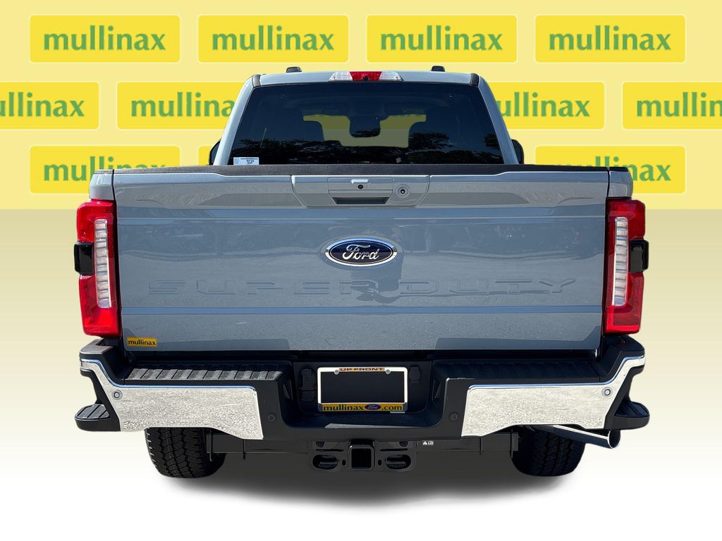 New 2026 Gray Ford Lariat image 9