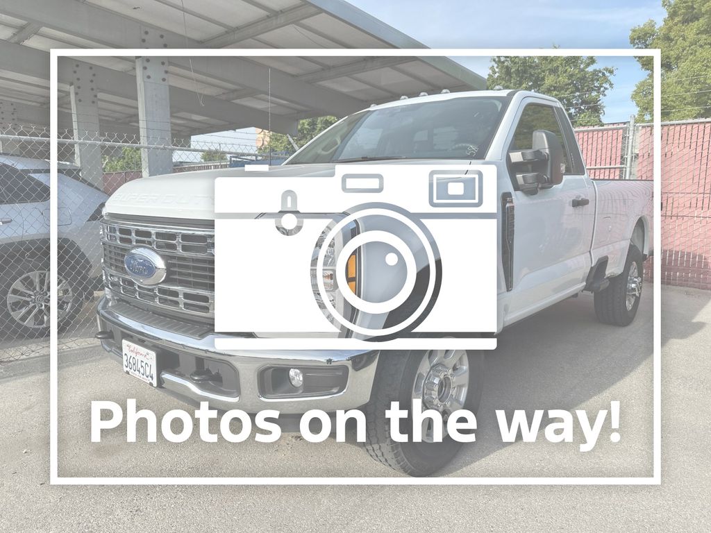 Oxford White 2024 Ford F-350 Super Duty XLT LB 4WD Pickup Truck Four-Wheel Drive Automatic