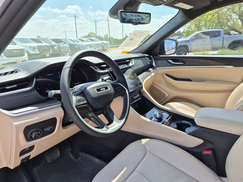 Used Car 2024 Jeep Grand Cherokee  Limited For Sale Under $40,000 In Austin, Texas