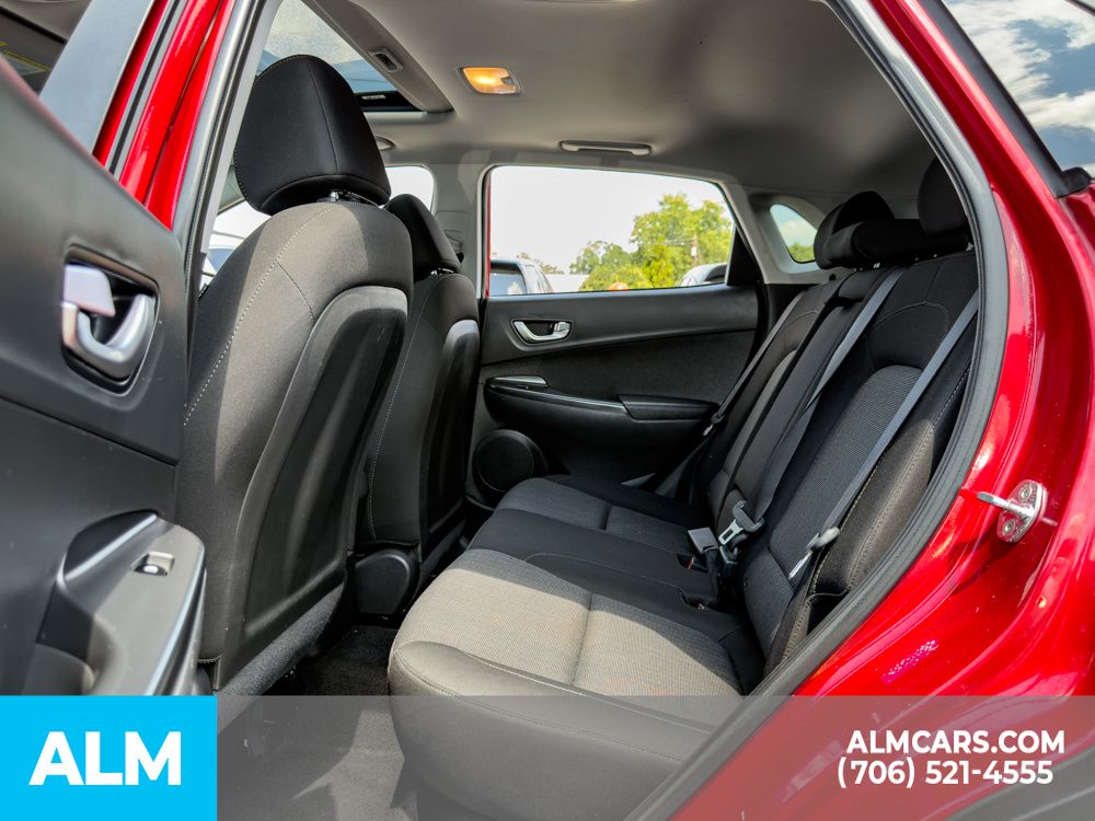 Used 2022 Red Hyundai SEL image 12