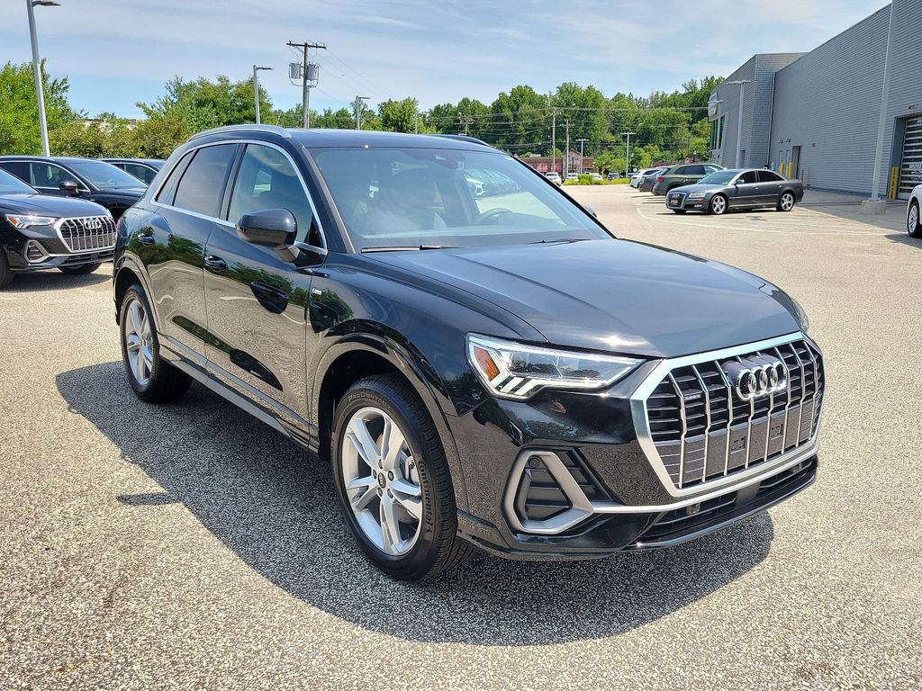 2024 Audi Q3 Premium 2