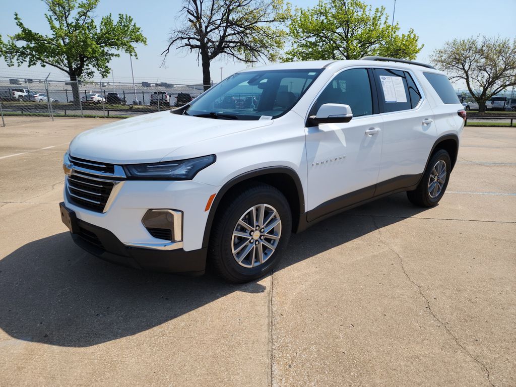2022 Chevrolet Traverse LT Leather photo