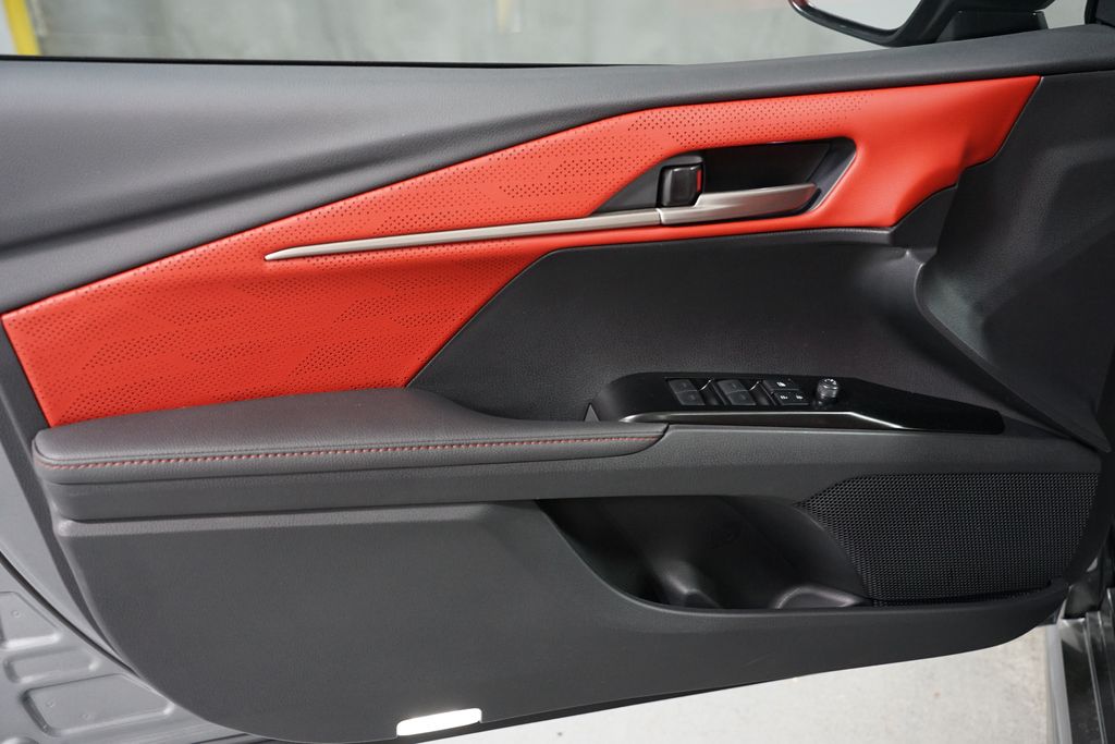 Thumbnail: 2026 Toyota Camry - 31