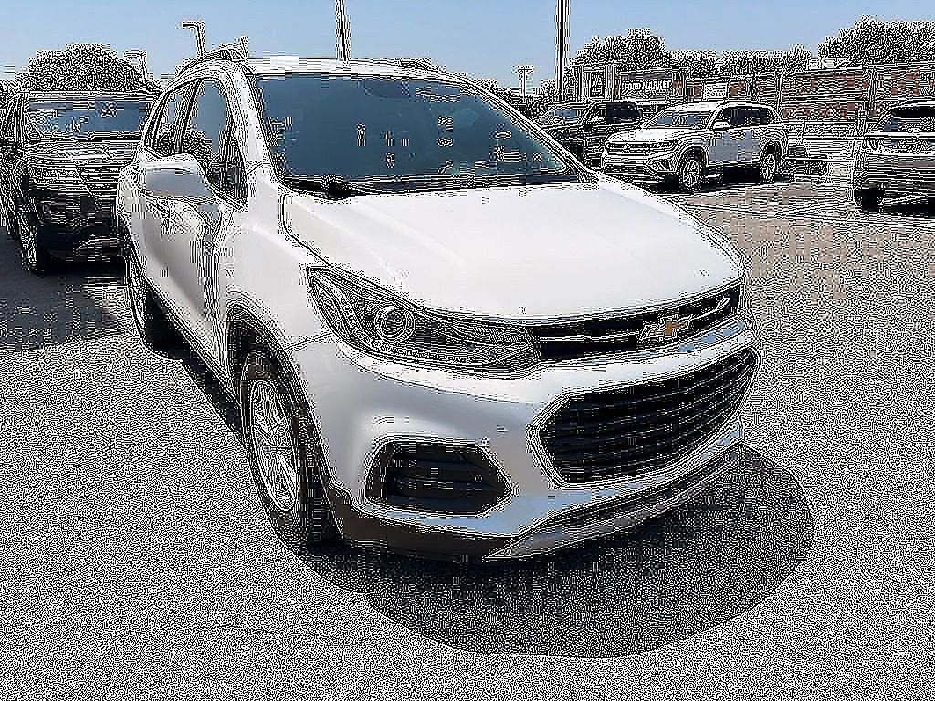 Summit White 2018 Chevrolet Trax SUV / Crossover Front-Wheel Drive 6-Speed Automatic