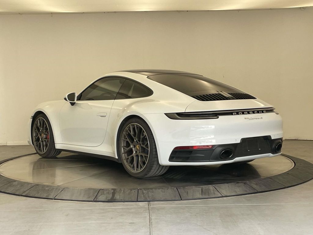 2020 Porsche 911 - 2