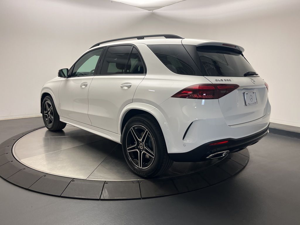 Thumbnail: 2026 Mercedes-Benz GLE - 5