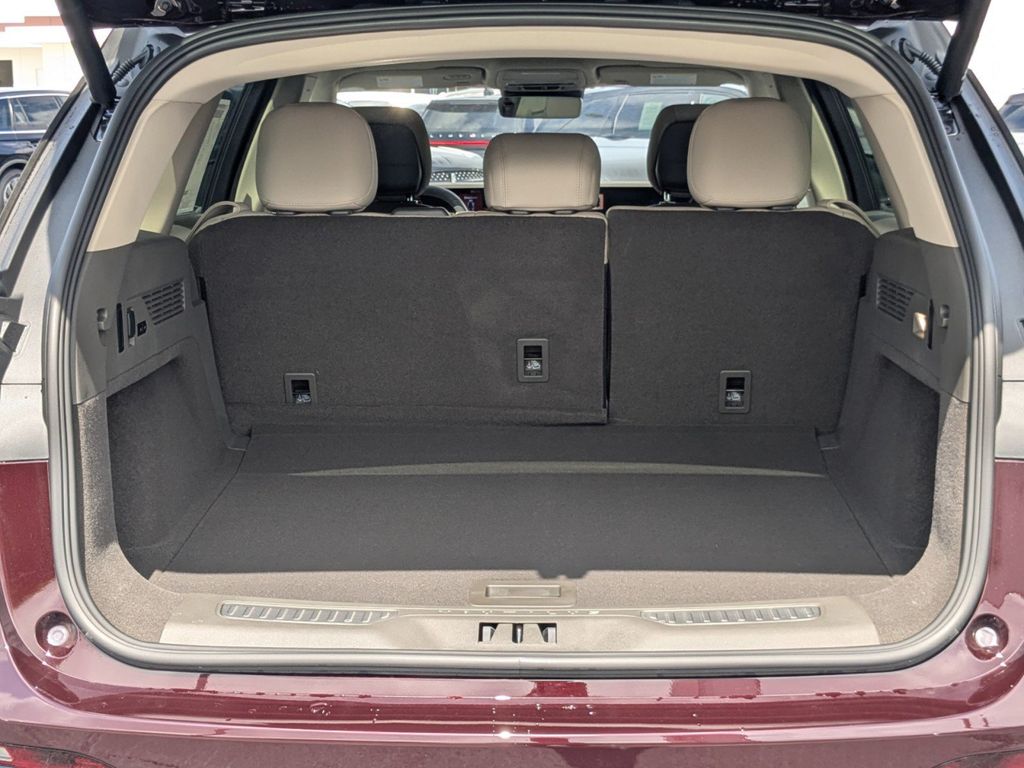 2025 Lincoln Nautilus Hybrid Premiere