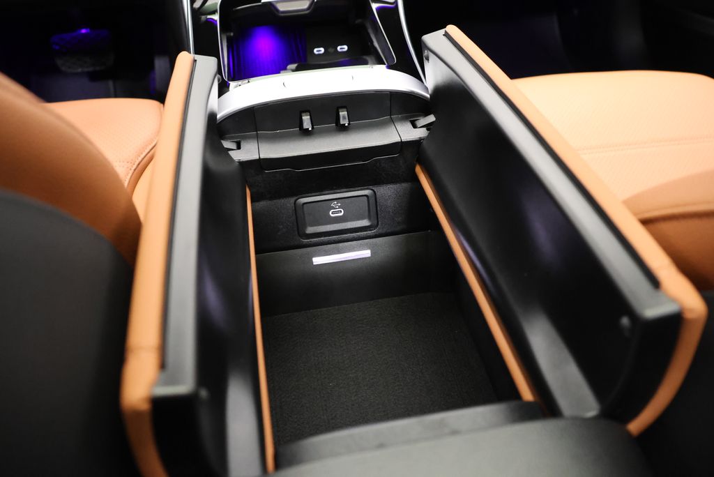 Thumbnail: 2026 Mercedes-Benz C-Class - 29