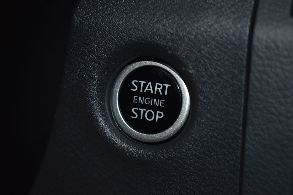 Thumbnail: 2025 Nissan Frontier - 22