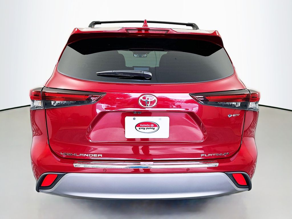Thumbnail: 2026 Toyota Highlander - 6