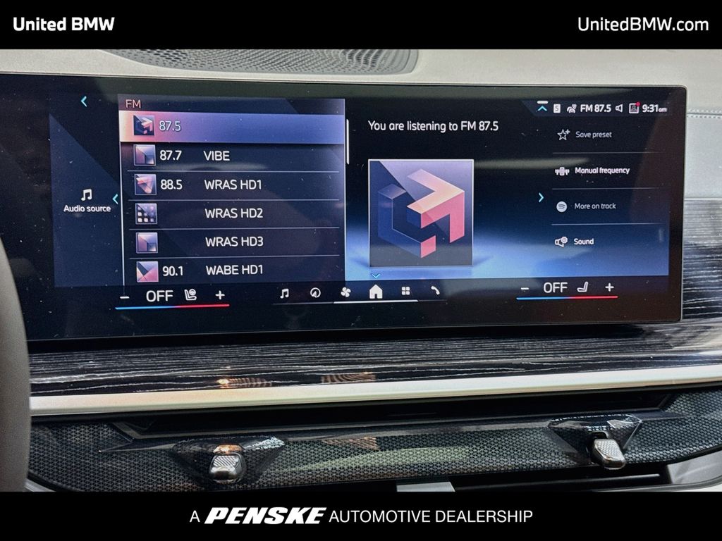Thumbnail: 2027 BMW X7 - 15