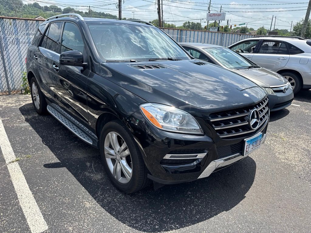 Black 2015 Mercedes-Benz M-Class SUV / Crossover All-Wheel Drive 7-Speed Automatic