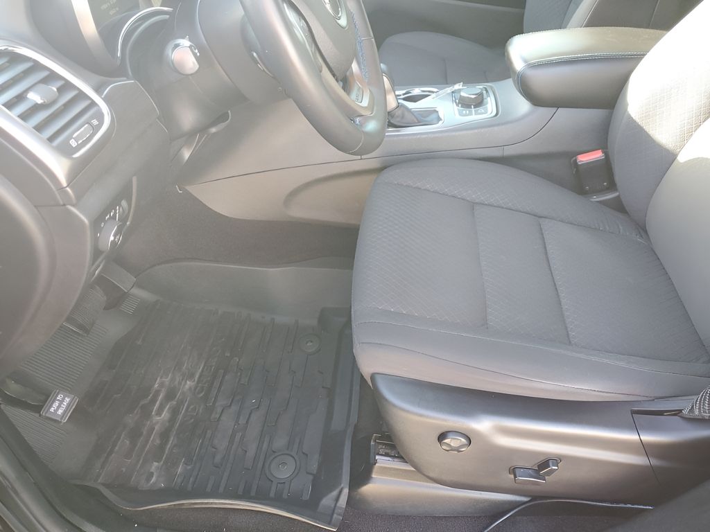 Used Car 2018 Jeep Grand Cherokee  Upland Edition For Sale Under $20,000 In Austin, Texas