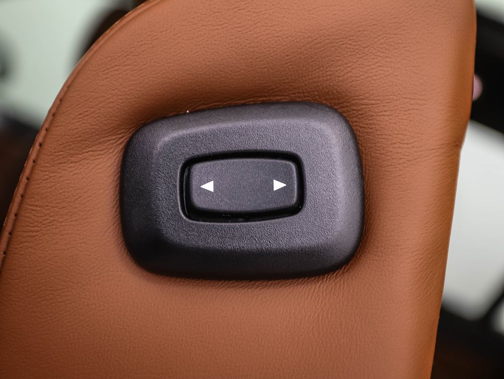 Thumbnail: 2026 BMW X7 - 26