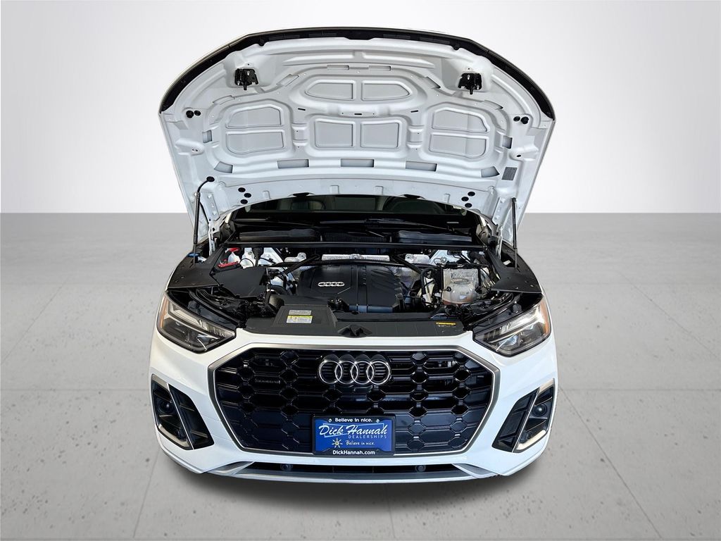 2022 Audi Q5 45 S line Premium