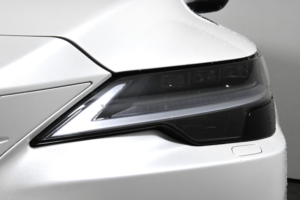 Thumbnail: 2025 Lexus RX - 11