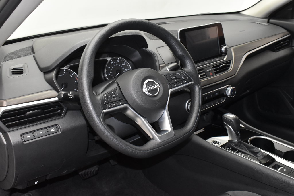 Thumbnail: 2024 Nissan Altima - 15