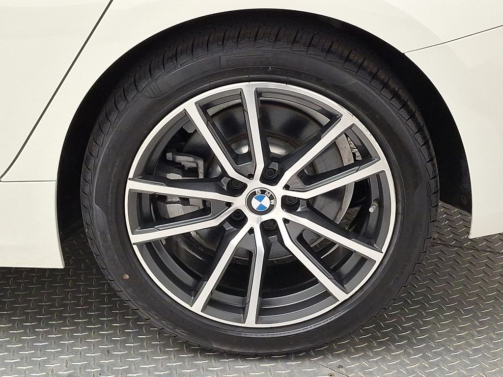 Thumbnail: 2020 BMW 3 Series - 7