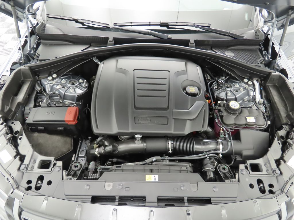 2026 Land Rover Range Rover Velar S 31