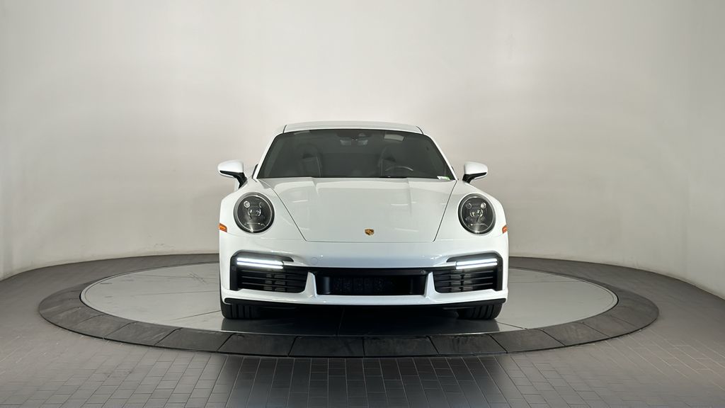 Thumbnail: 2022 Porsche 911 - 10