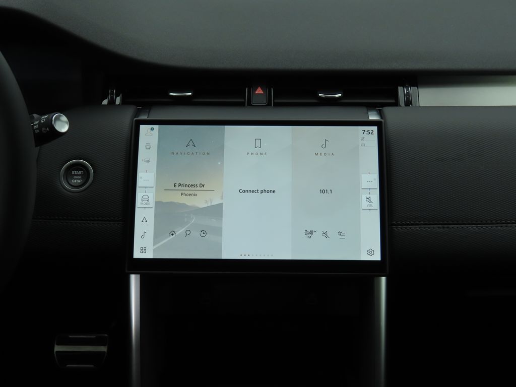 2024 Land Rover Discovery Sport SE 14