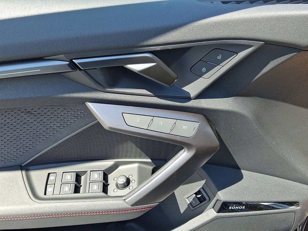 Thumbnail: 2026 Audi RS 3 - 9