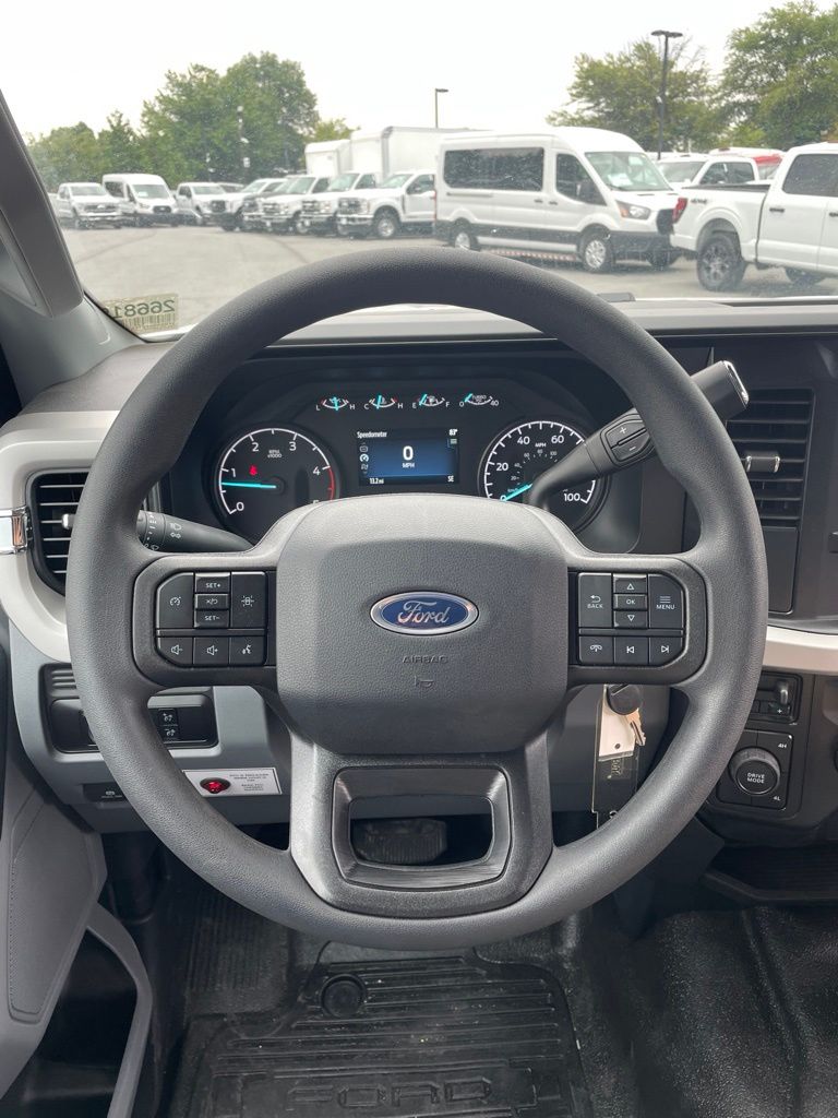2026 Ford F-550 Chassis XL
