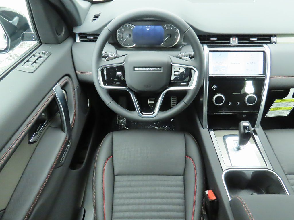 Thumbnail: 2023 Land Rover Discovery Sport - 10