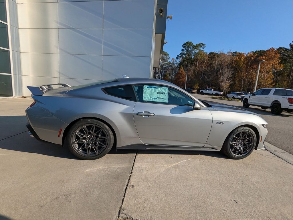2025 Ford Mustang GT Fastback