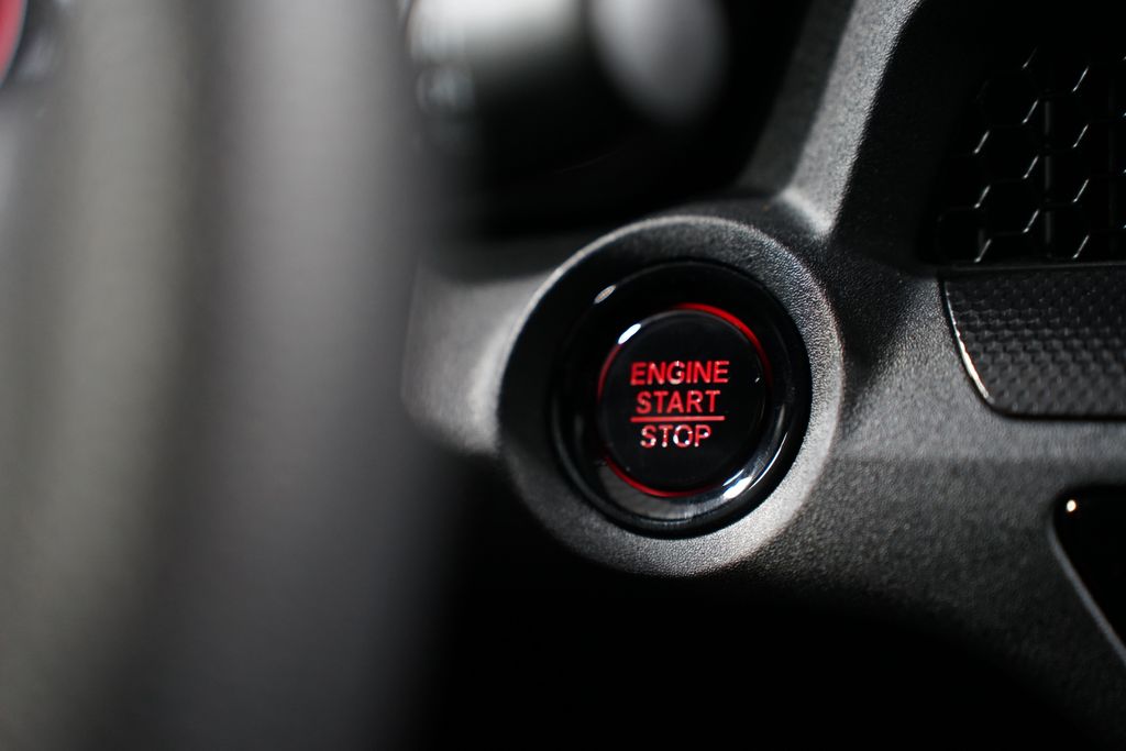 2025 Honda CR-V LX 22