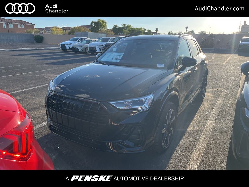 Thumbnail: 2025 Audi Q3 - 1