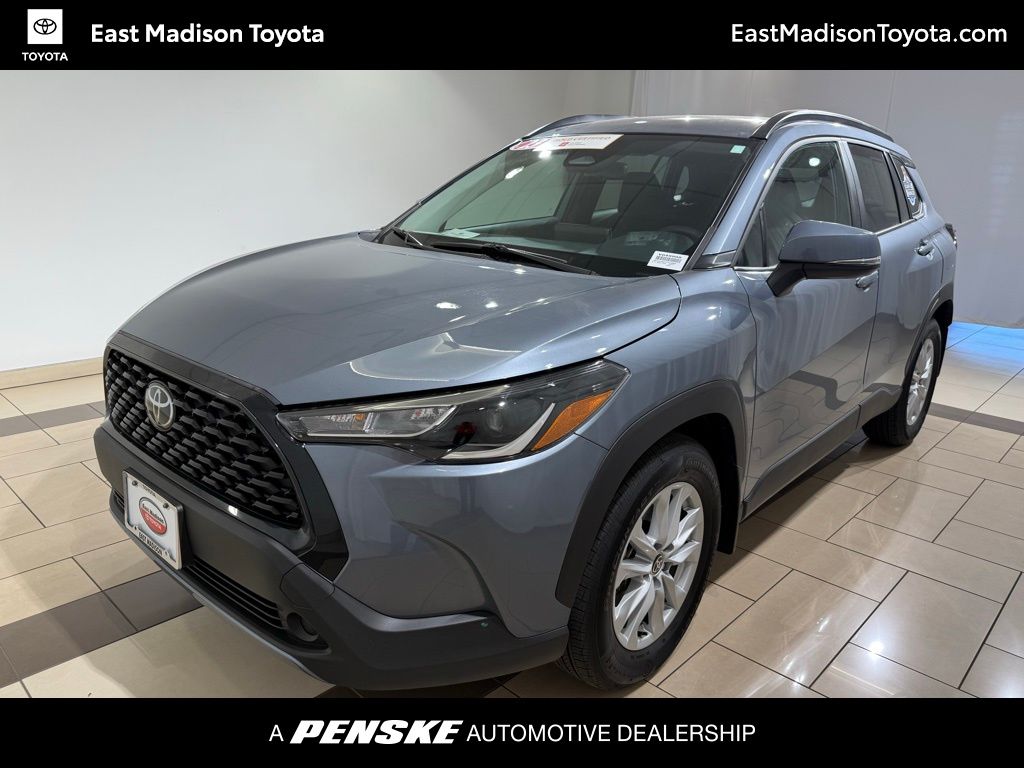2023 Toyota Corolla Cross LE Hero Image