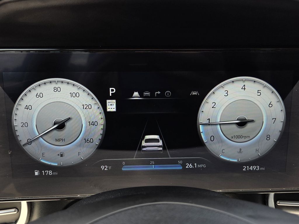 Used 2025 Hyundai Elantra Sedan