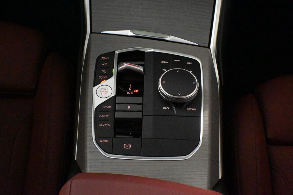 Thumbnail: 2026 BMW 3 Series - 25