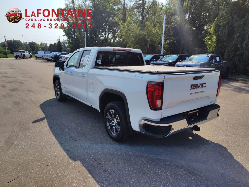 2020 GMC Sierra 1500 SLE 34