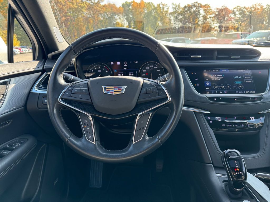 2020 Cadillac XT5 Premium Luxury 9