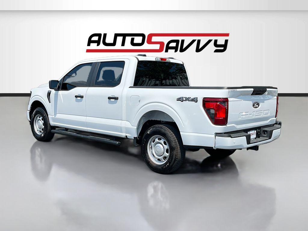 Used 2025 White Ford XL image 5
