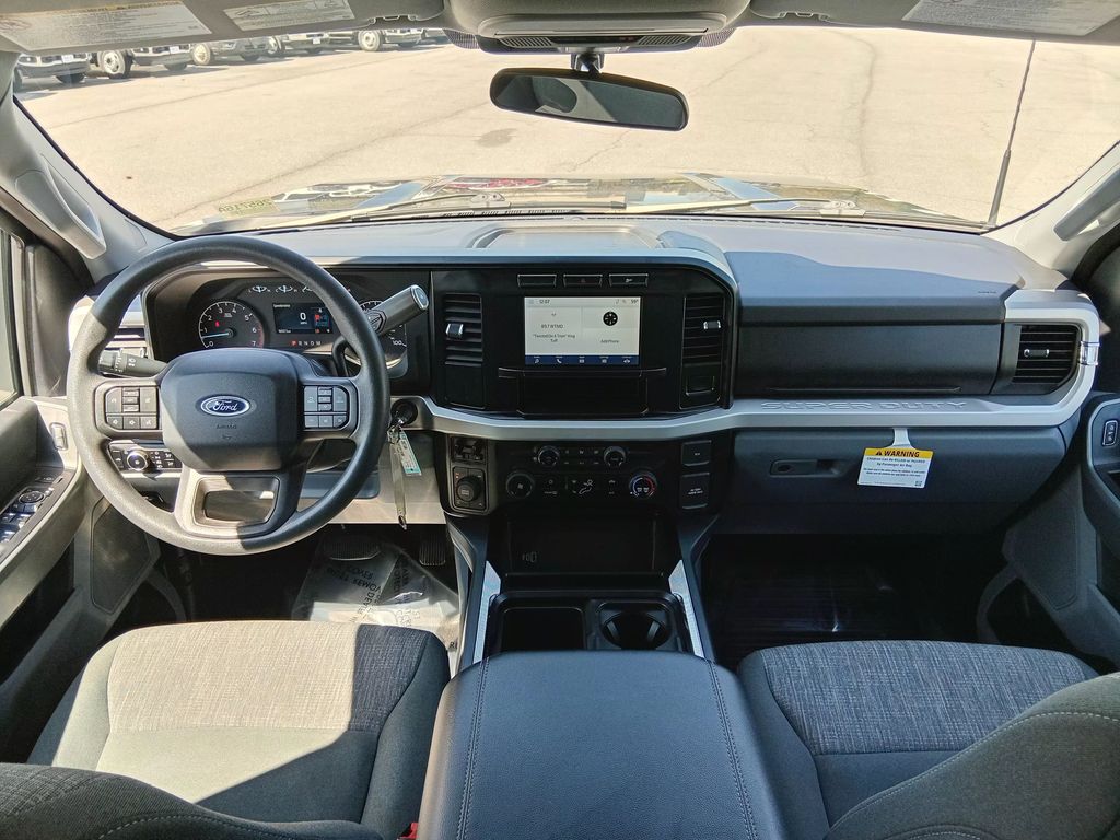 2024 Ford F-350 Super Duty XLT