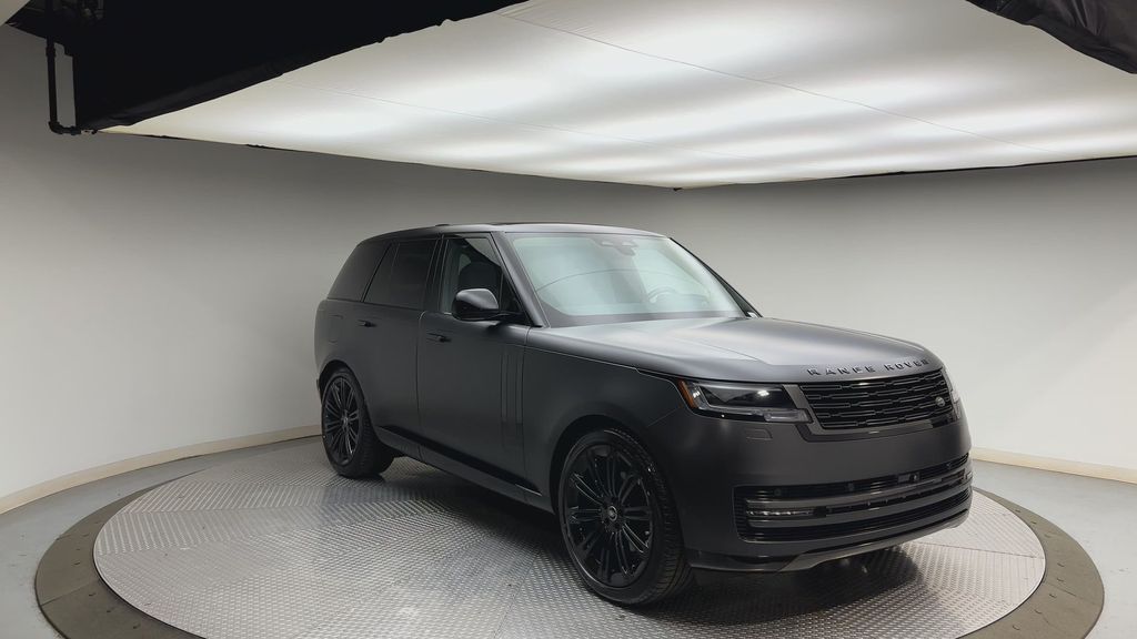 Thumbnail: 2024 Land Rover Range Rover - 8