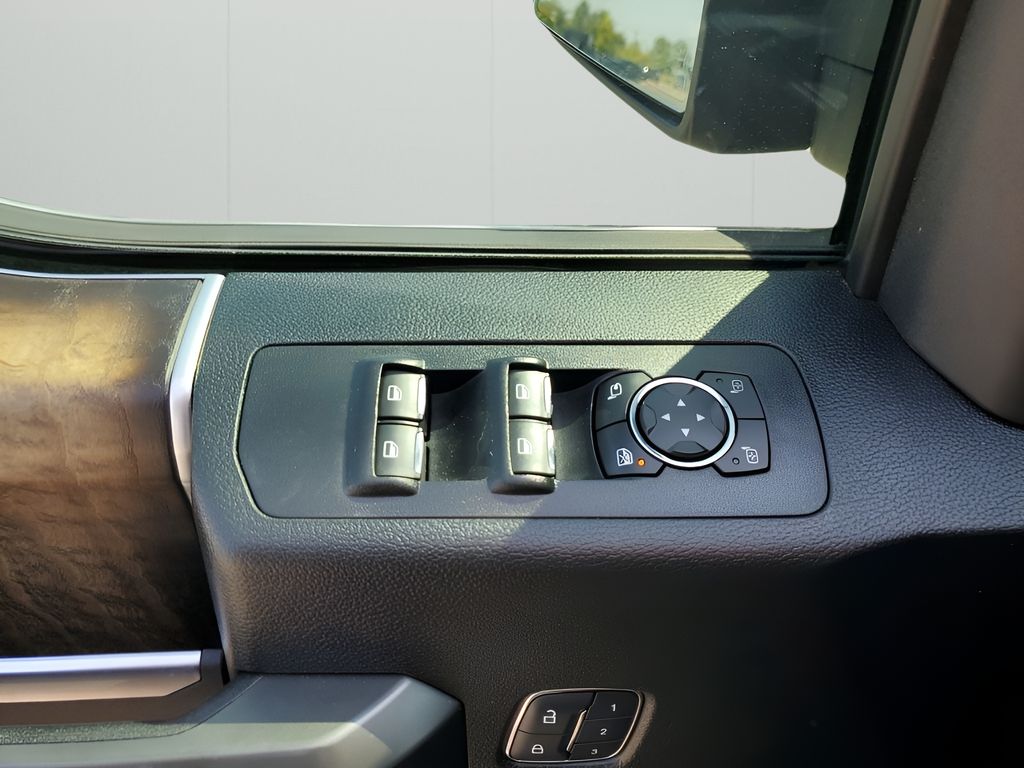 Used Car 2018 Ford F-150  Lariat For Sale Under $35,000 In Austin, Texas