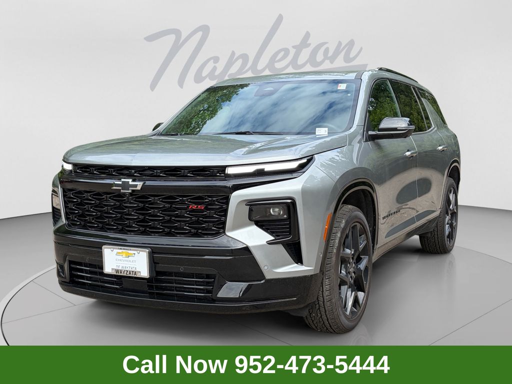 Sterling Gray Metallic 2024 Chevrolet Traverse SUV / Crossover Four-Wheel Drive 8-Speed Automatic