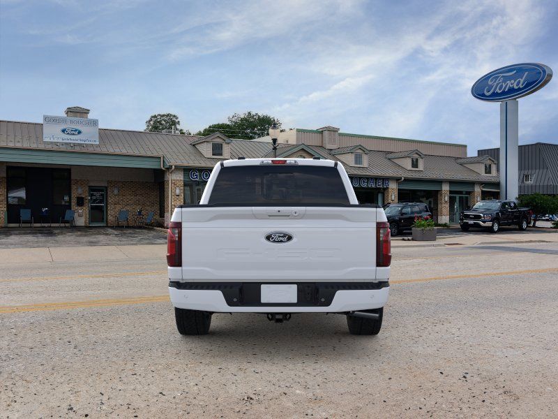Used 2026 Oxford White Ford XLT image 5