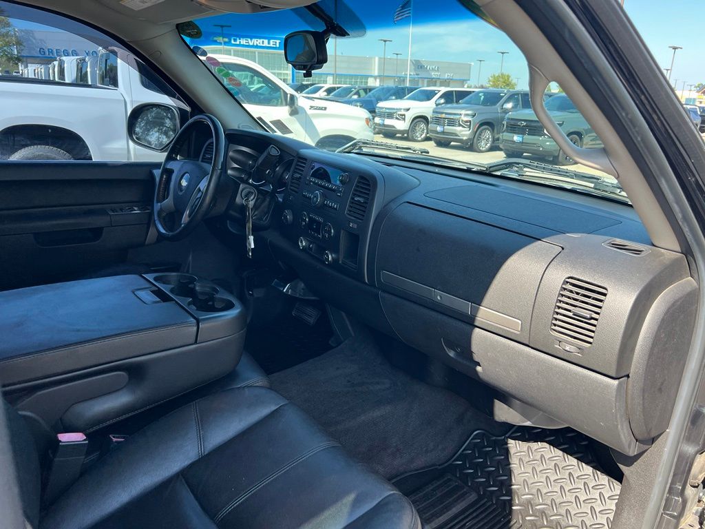 Used 2010 Chevrolet Silverado 1500 Truck