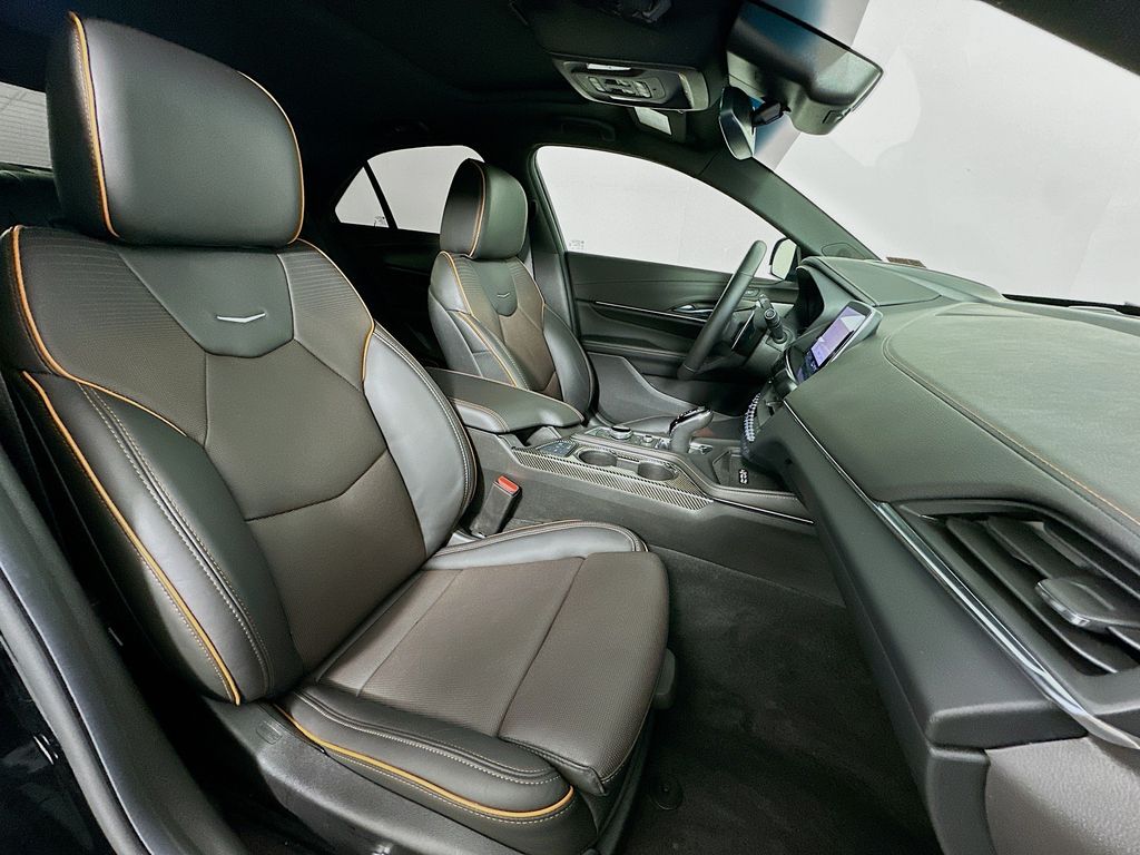 Thumbnail: 2023 Cadillac CT4 - 29