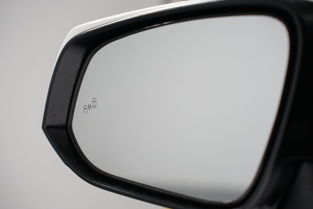 Thumbnail: 2025 Toyota RAV4 - 26