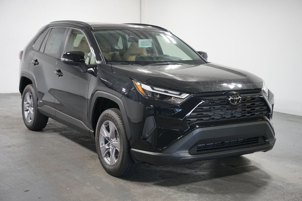 Thumbnail: 2025 Toyota RAV4 - 3