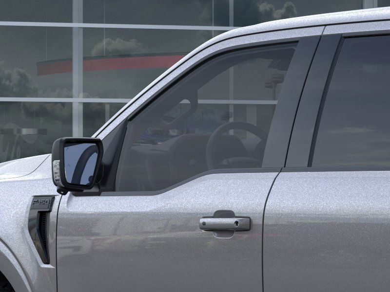 2025 Ford F-150 XLT photo 19
