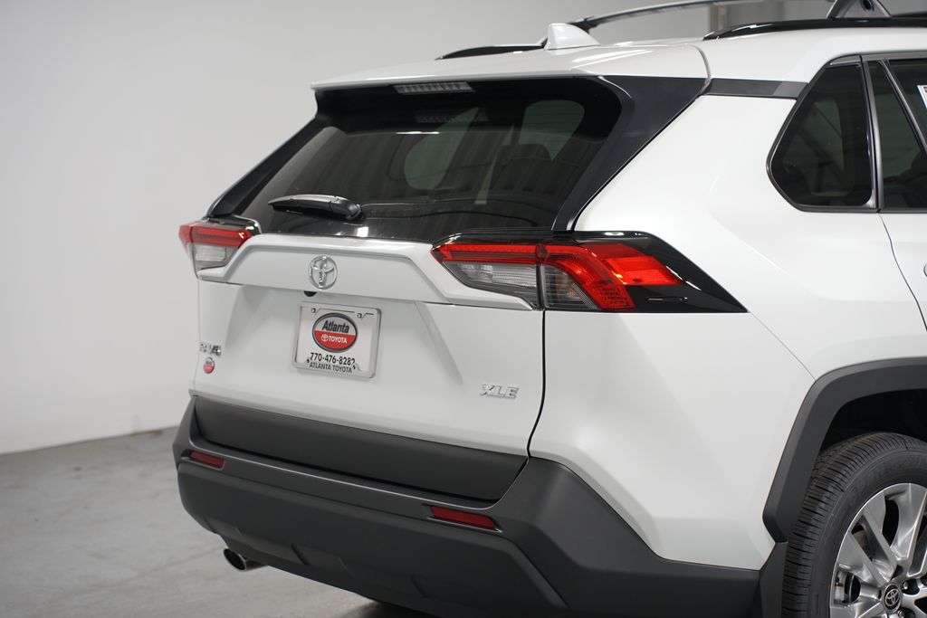 Thumbnail: 2025 Toyota RAV4 - 9